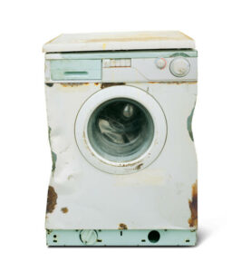 vecchia lavatrice da smaltire